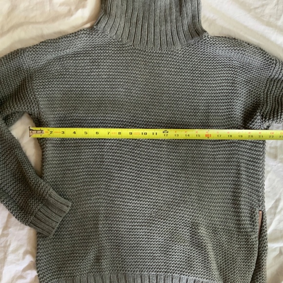 Lululemon Karma Kurmasana Merino Wool Sweater in Heather Grey (size large) - Picture 4 of 11